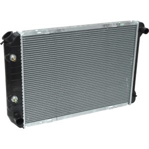 Radiator For 1982-1987 Lincoln Continental 5.0L V8 Naturally Aspirated OHV GAS