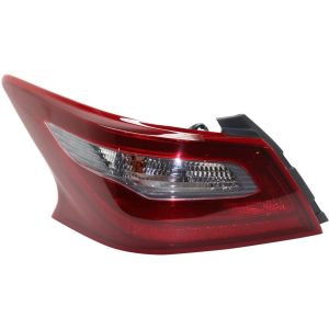Tail Light Brake Lamp For 2018 Nissan Altima Sedan Driver Side Outer Clear Lens