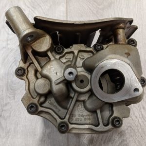 OEM BMW F02 F07 F10 F11 E70 E71 X5 X6 ENGINE OIL PUMP 7570806 L62715